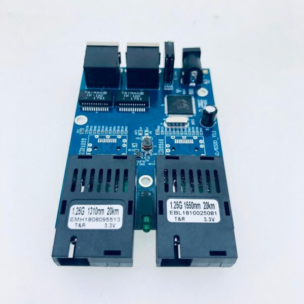 10/100/1000M Gigabit Ethernet switch Ethernet Fiber Optical Media Converter Single Mode 2 RJ45 UTP and 2 SC fiber Port Board PCB 3