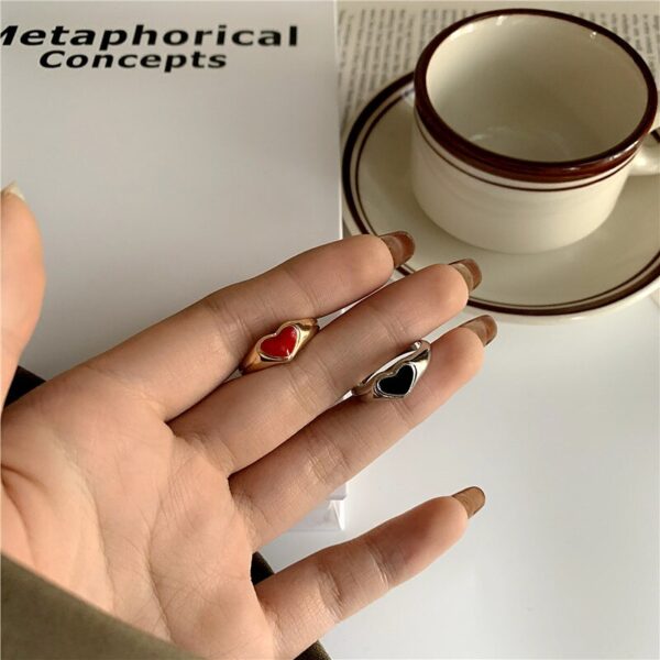 Romantic Simple Red Black Heart-shaped Metal Ring Fashion Cute Wedding Gold Color Ring For Women Punk Party Jewelry Gift 4