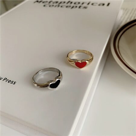 Romantic Simple Red Black Heart-shaped Metal Ring Fashion Cute Wedding Gold Color Ring For Women Punk Party Jewelry Gift 1