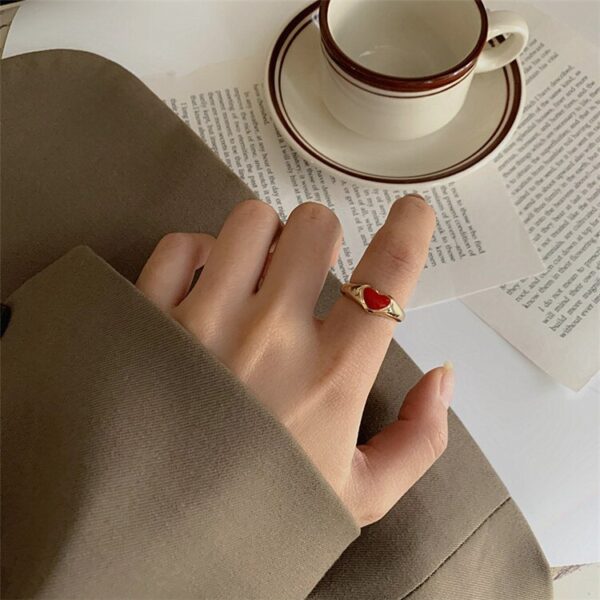 Romantic Simple Red Black Heart-shaped Metal Ring Fashion Cute Wedding Gold Color Ring for Women Punk Party Jewelry Gift 4