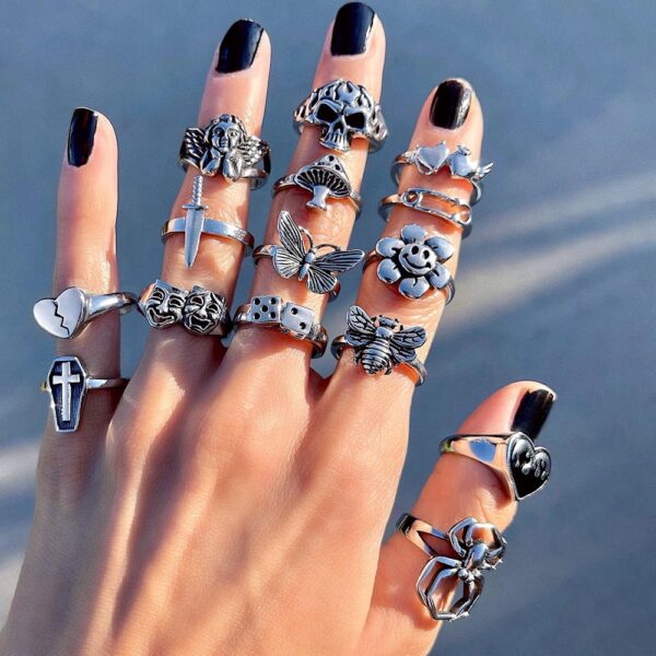 Lost Lady Stylish New Skull Heart Flower Angel Rings for Women Hip Hop Exaggerated Silver Color Finger Rings Wholesale Jewelry 1
