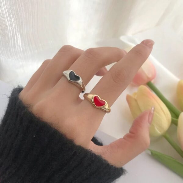 Romantic Simple Red Black Heart-shaped Metal Ring Fashion Cute Wedding Gold Color Ring for Women Punk Party Jewelry Gift 3