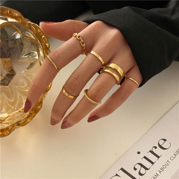 17KM Bohemian Gold Chain Rings Set For Women Fashion Boho Coin Snake Moon Rings Party 2021 Trend Jewelry Gift 4